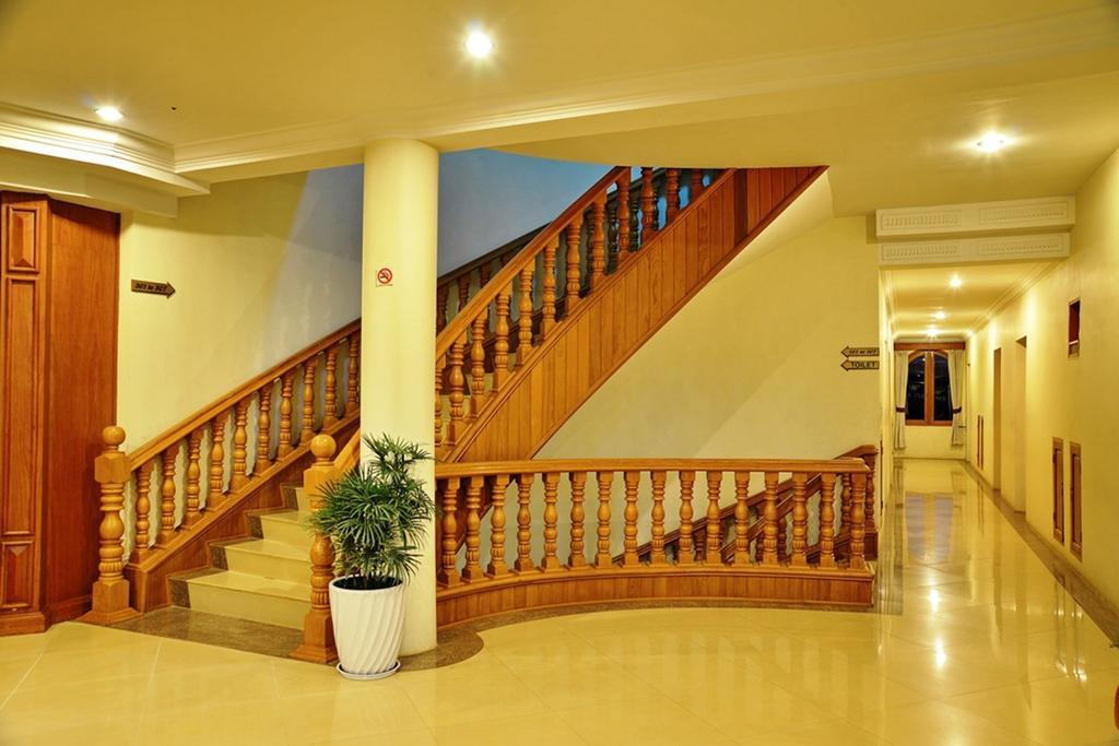 Win Unity Hotel Pyin Oo Lwin Εξωτερικό φωτογραφία